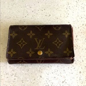 AUTHENTIC LOUIS VUITTON TRESOR WALLET